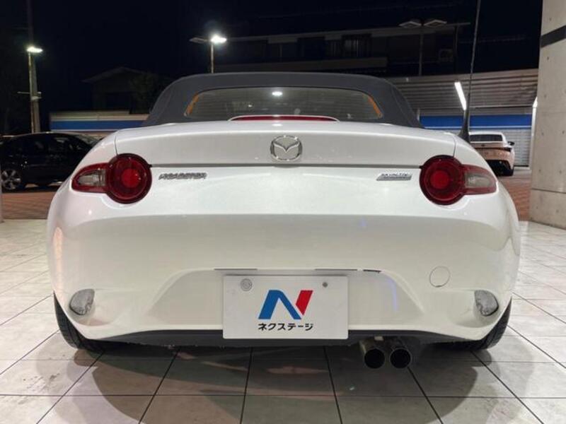 ROADSTER