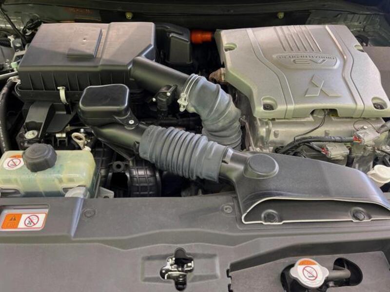 OUTLANDER PHEV