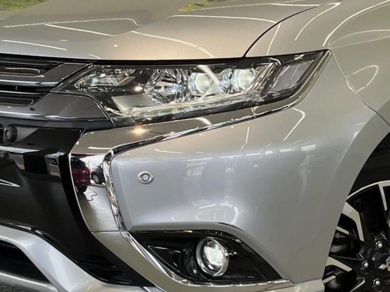 OUTLANDER PHEV