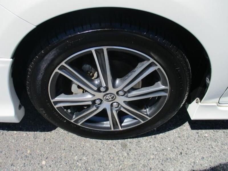 COROLLA FIELDER