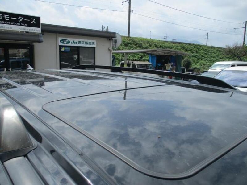 LAND CRUISER