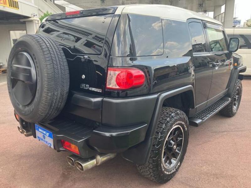 FJ CRUISER