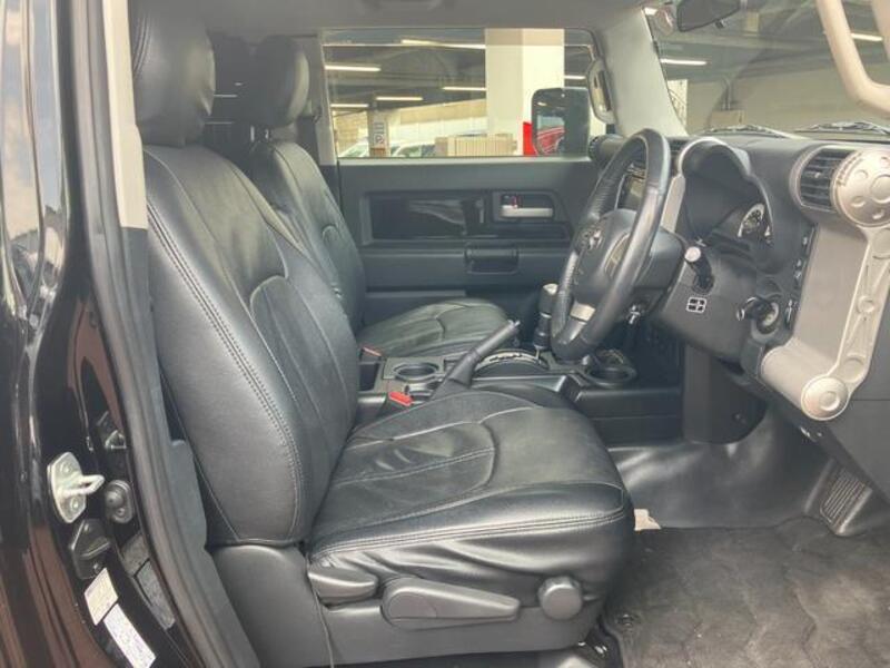 FJ CRUISER