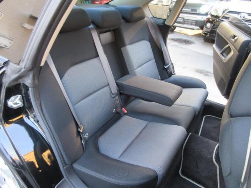 LEGACY B4