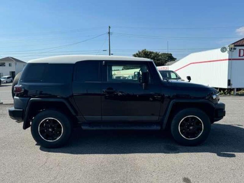 FJ CRUISER