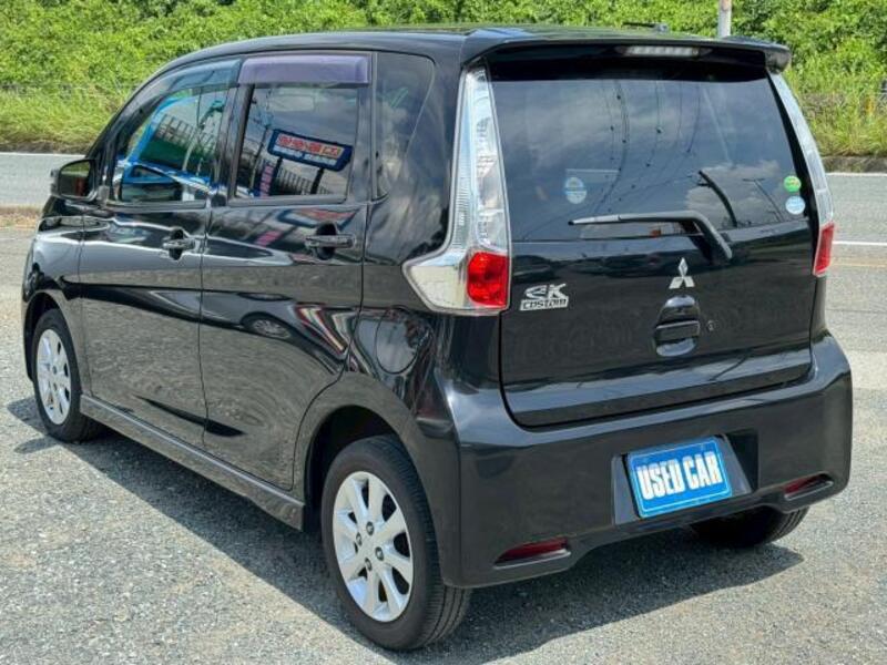 EK CUSTOM