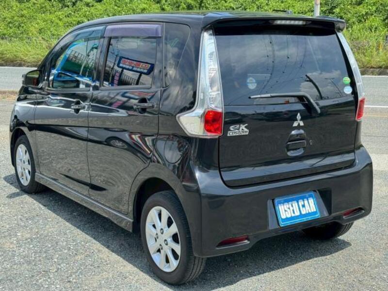 EK CUSTOM