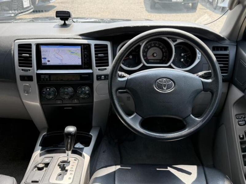HILUX SURF