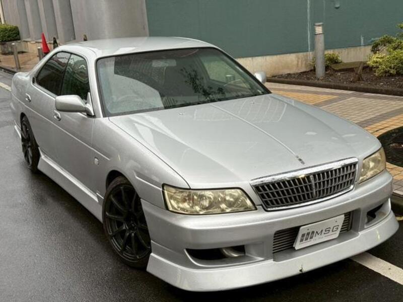 NISSAN LAUREL