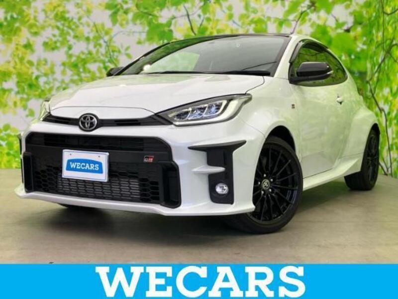 GR YARIS-0