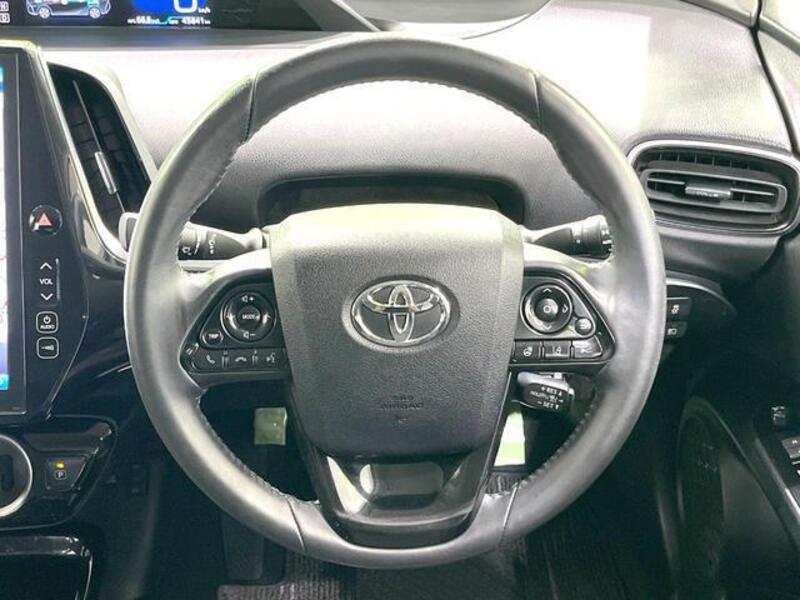 PRIUS PHV