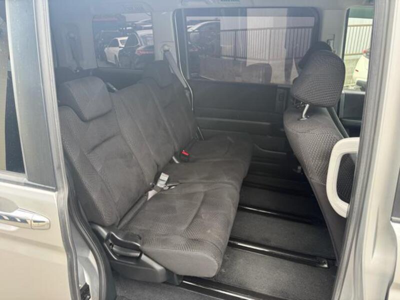 STEPWAGON SPADA