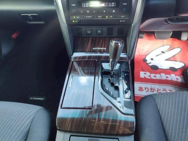 CAMRY