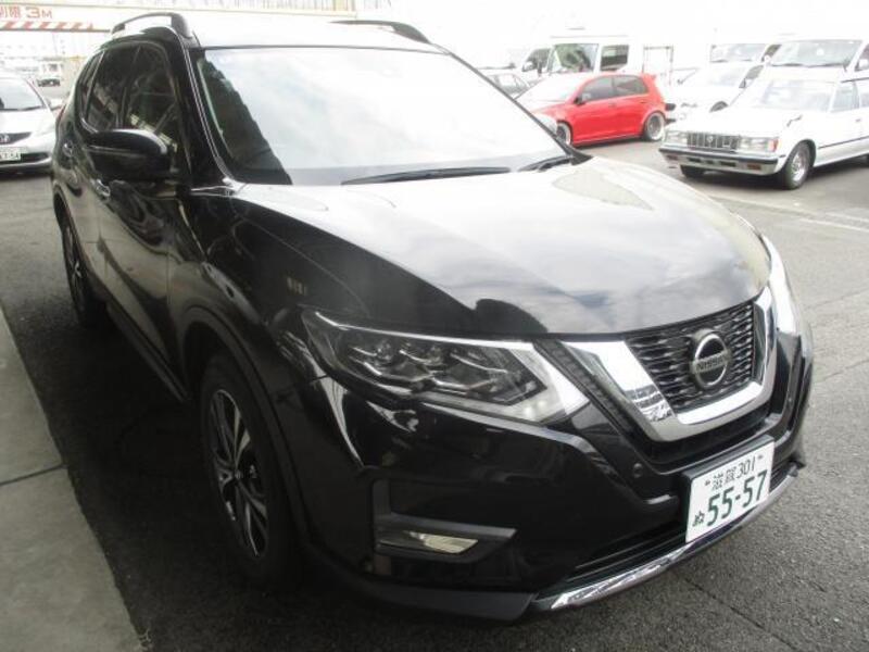 X-TRAIL-0