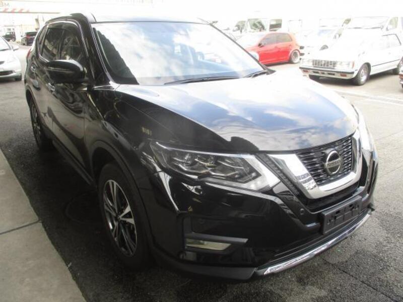 X-TRAIL-0