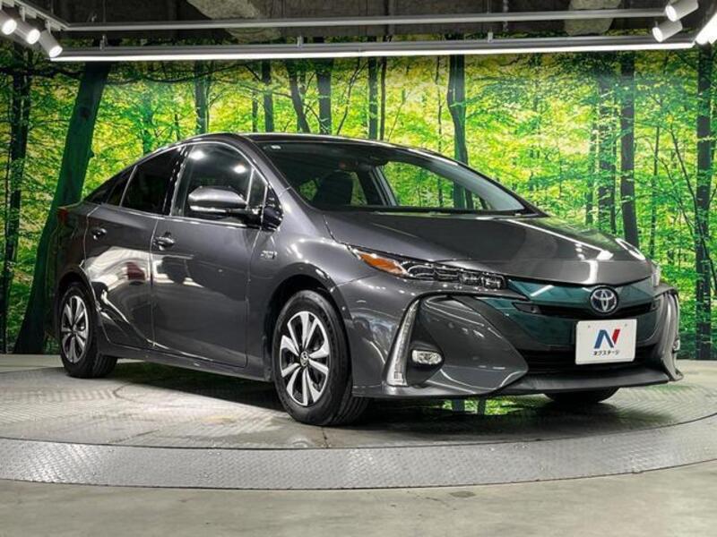 PRIUS PHV