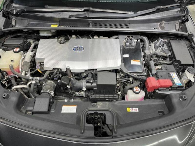 PRIUS PHV
