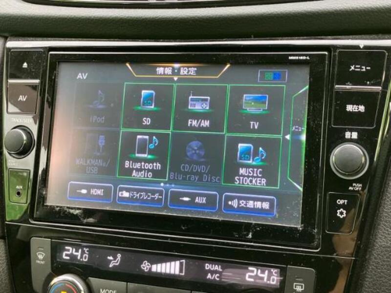 X-TRAIL