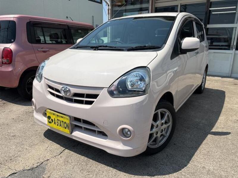 TOYOTA PIXIS EPOCH