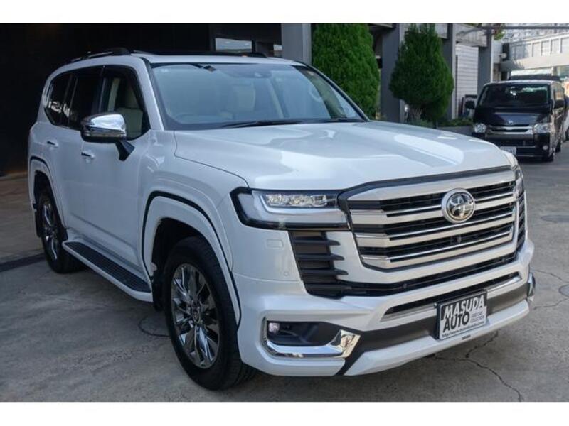 LAND CRUISER