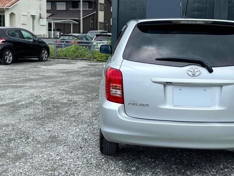 COROLLA FIELDER