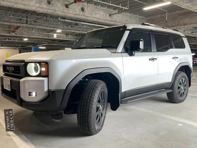 LAND CRUISER 250