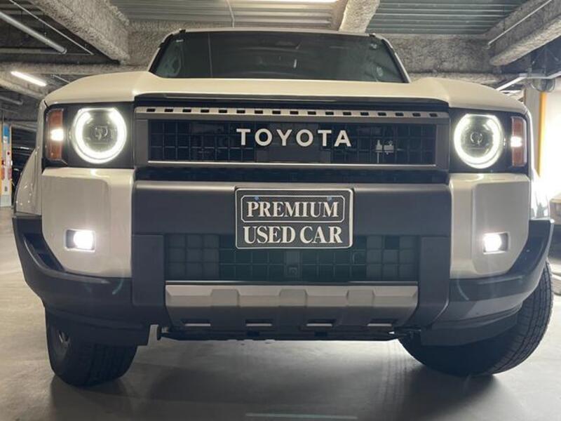 LAND CRUISER 250
