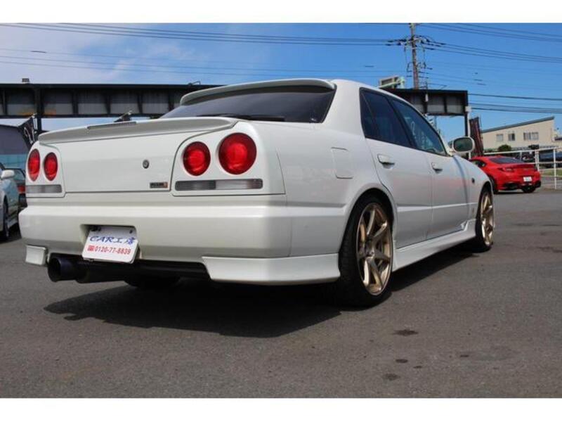 SKYLINE