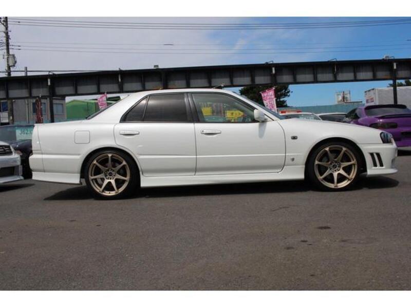 SKYLINE