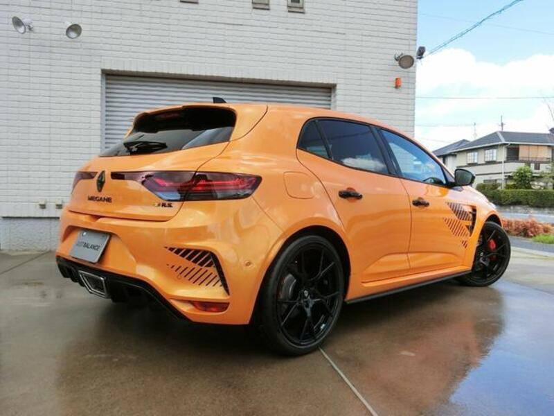 MEGANE