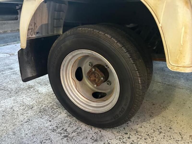BONGO TRUCK