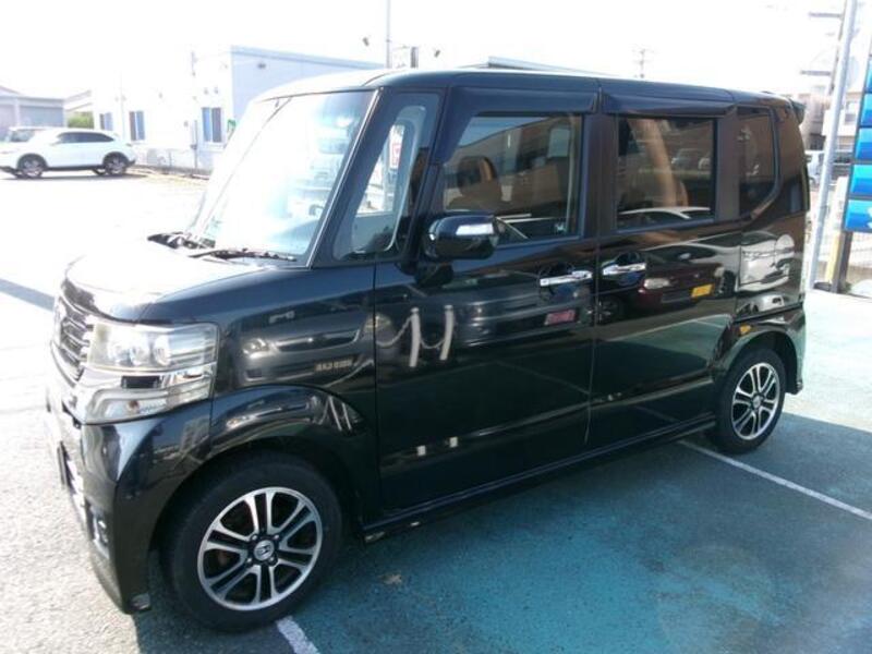 N BOX CUSTOM