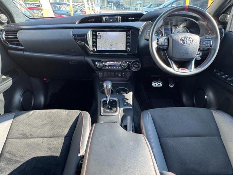 HILUX