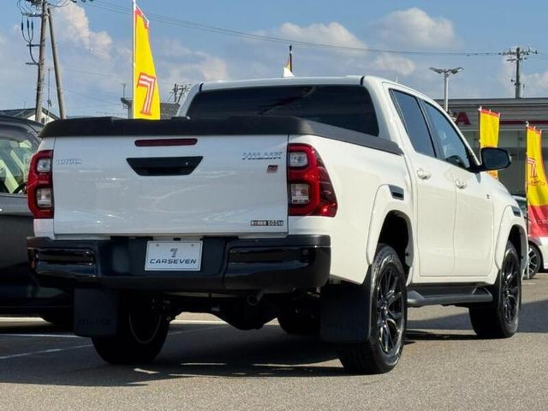 HILUX