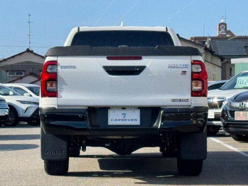 HILUX