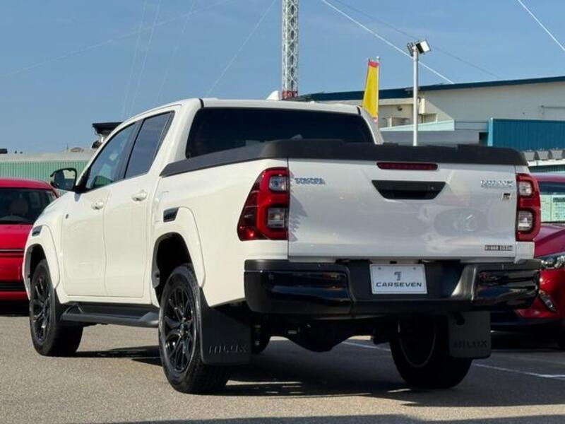 HILUX