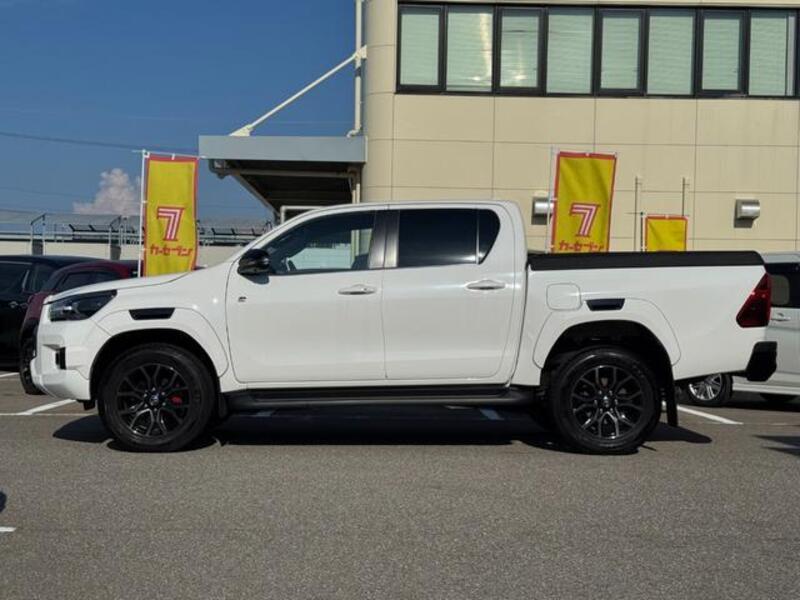 HILUX