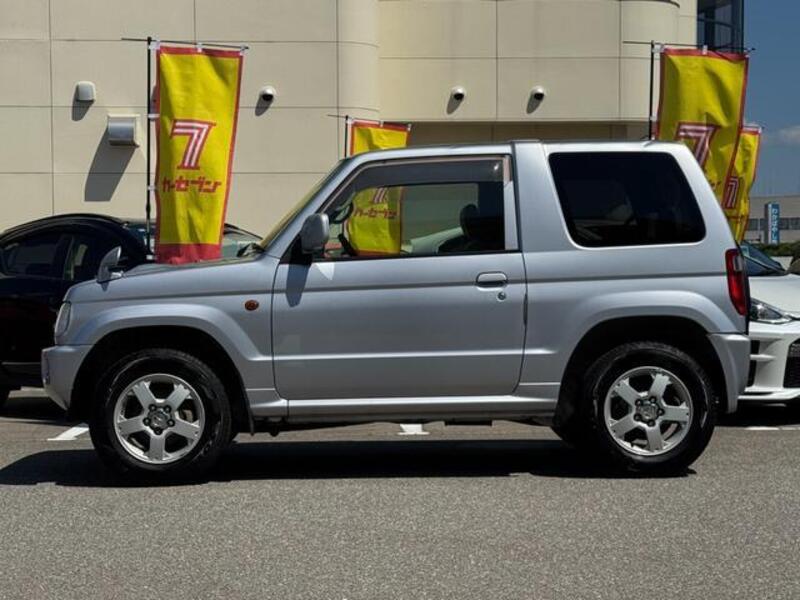 PAJERO MINI