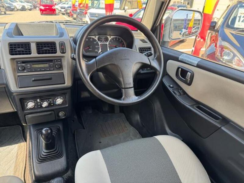 PAJERO MINI