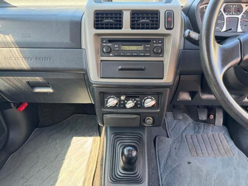 PAJERO MINI