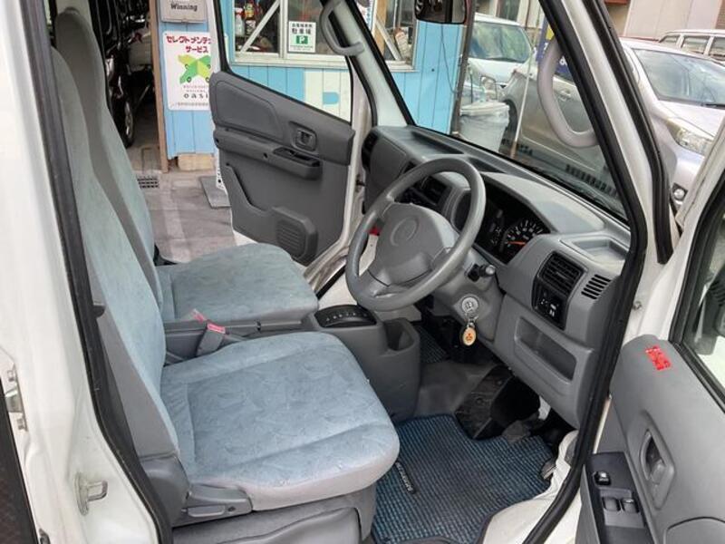 MINICAB VAN