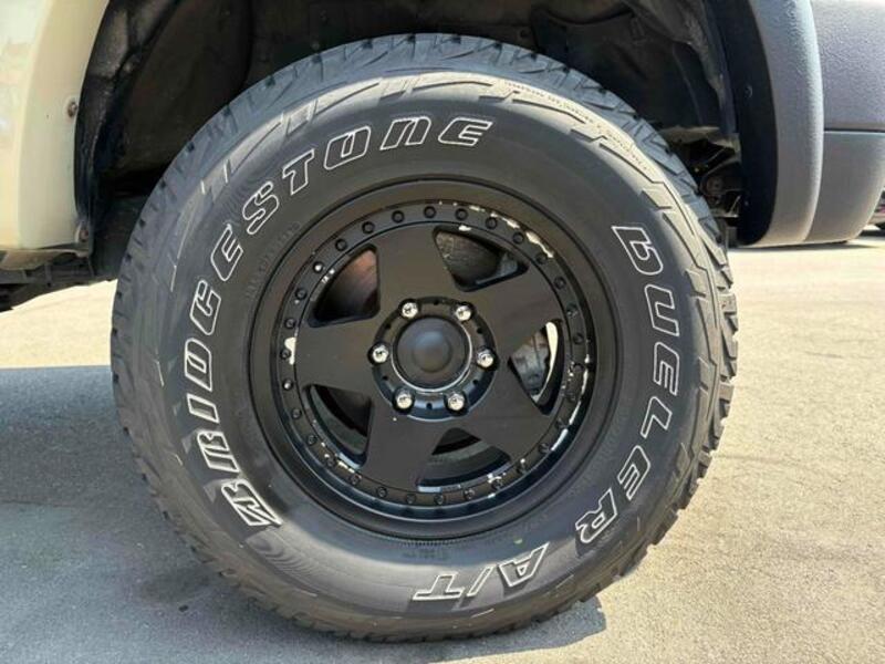 HILUX SURF