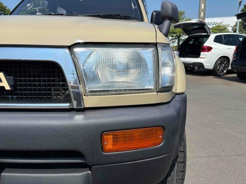 HILUX SURF
