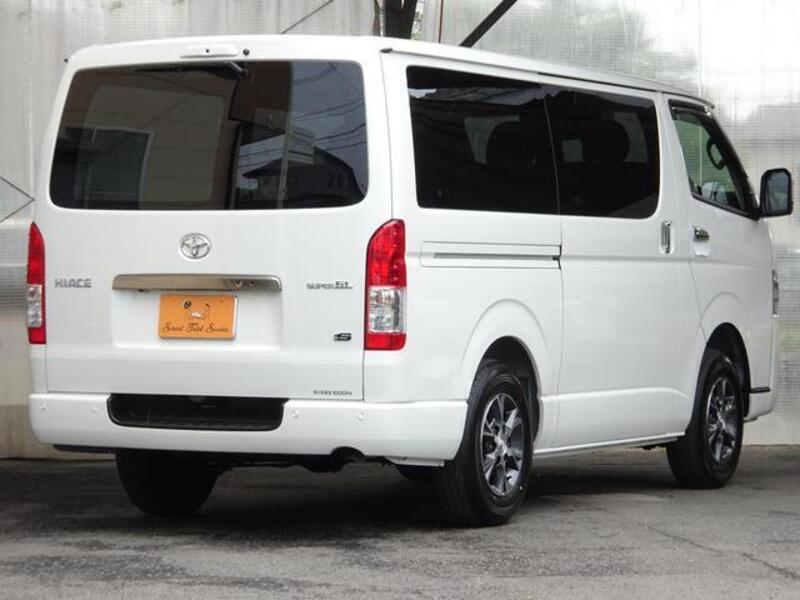 HIACE VAN