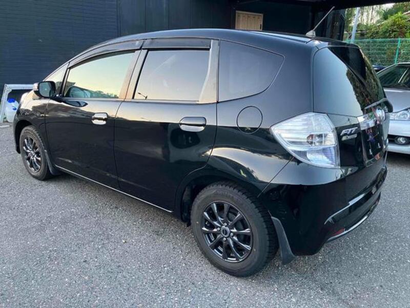 FIT HYBRID