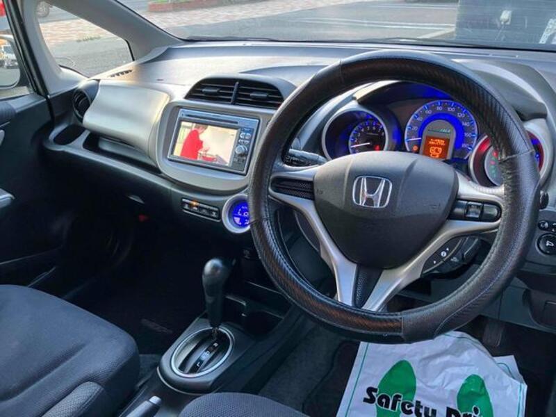 FIT HYBRID