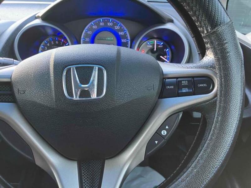 FIT HYBRID