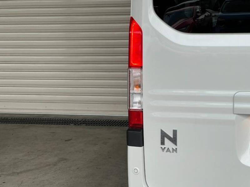 N-VAN
