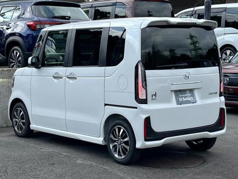 N BOX CUSTOM