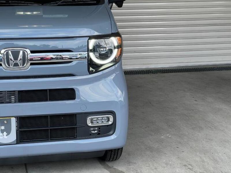 N-VAN